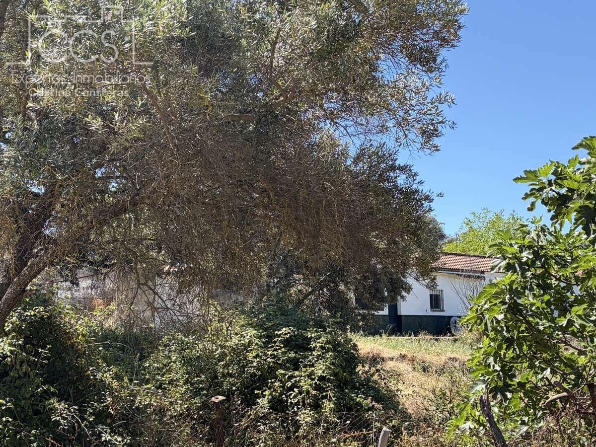 4 bedroom Finca/Country House for sale in El Castillo de las Guardas with garage - € 348,000 (Ref: 9943274)