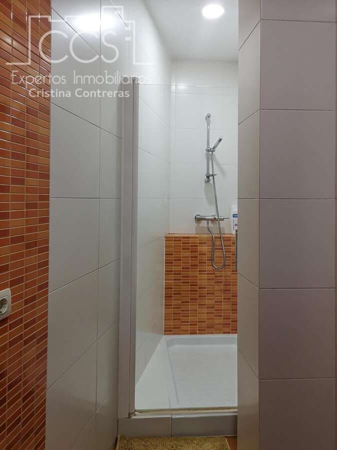 6 bedroom Townhouse for sale in Bollullos Par del Condado with pool garage - € 700,000 (Ref: 9976685)