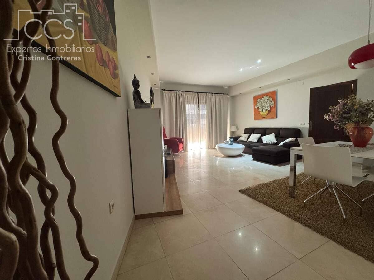 6 bedroom Townhouse for sale in Bollullos Par del Condado with pool garage - € 700,000 (Ref: 9976685)