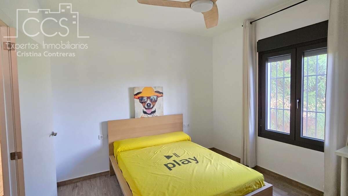 4 bedroom Finca/Country House for sale in Pilas with pool - € 320,000 (Ref: 9984229)