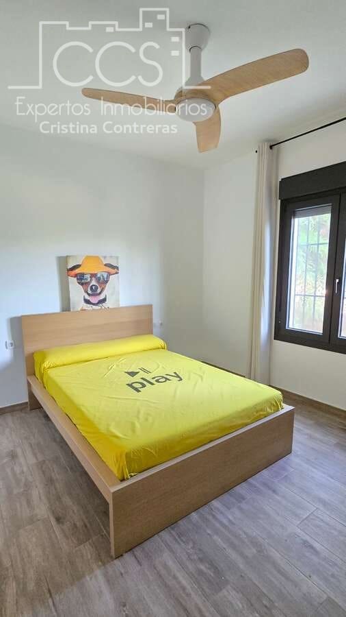 4 bedroom Finca/Country House for sale in Pilas with pool - € 320,000 (Ref: 9984229)