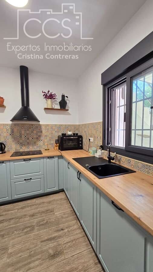 4 bedroom Finca/Country House for sale in Pilas with pool - € 320,000 (Ref: 9984229)