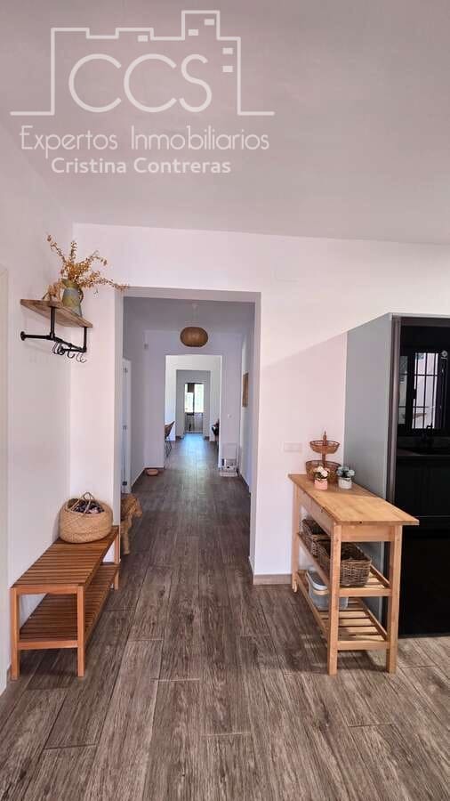 4 bedroom Finca/Country House for sale in Pilas with pool - € 320,000 (Ref: 9984229)