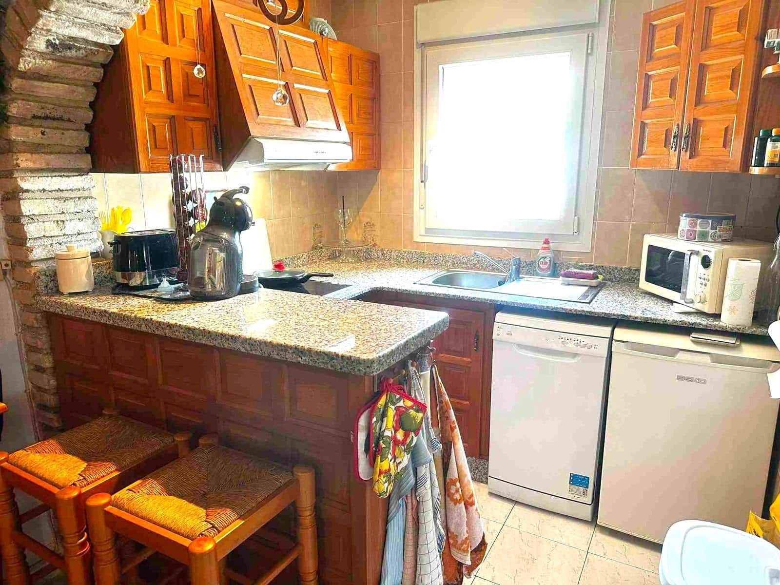 3 bedroom Villa for sale in Denia with pool garage - € 459,000 (Ref: 10027410)