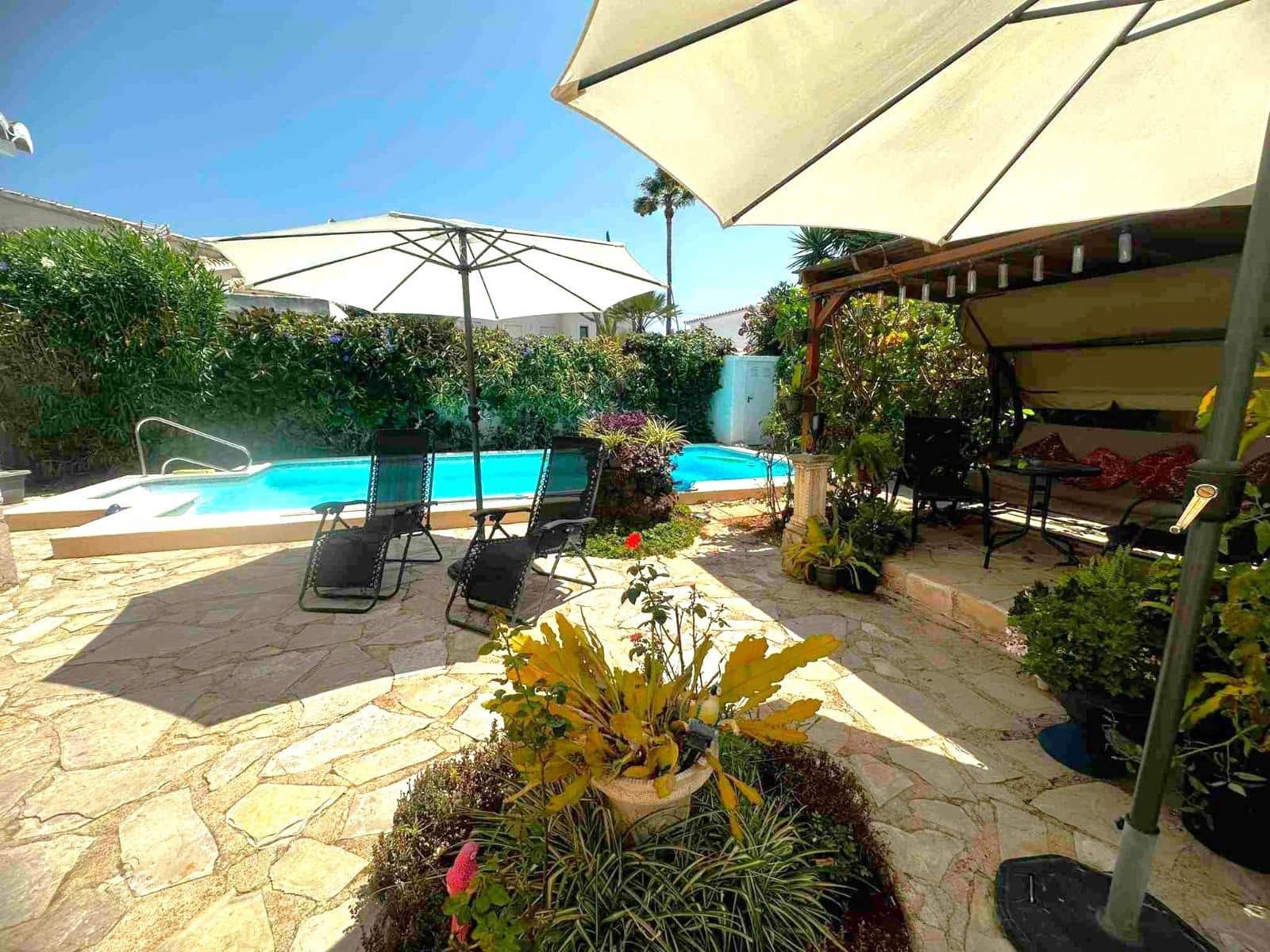 3 bedroom Villa for sale in Denia with pool garage - € 459,000 (Ref: 10027410)