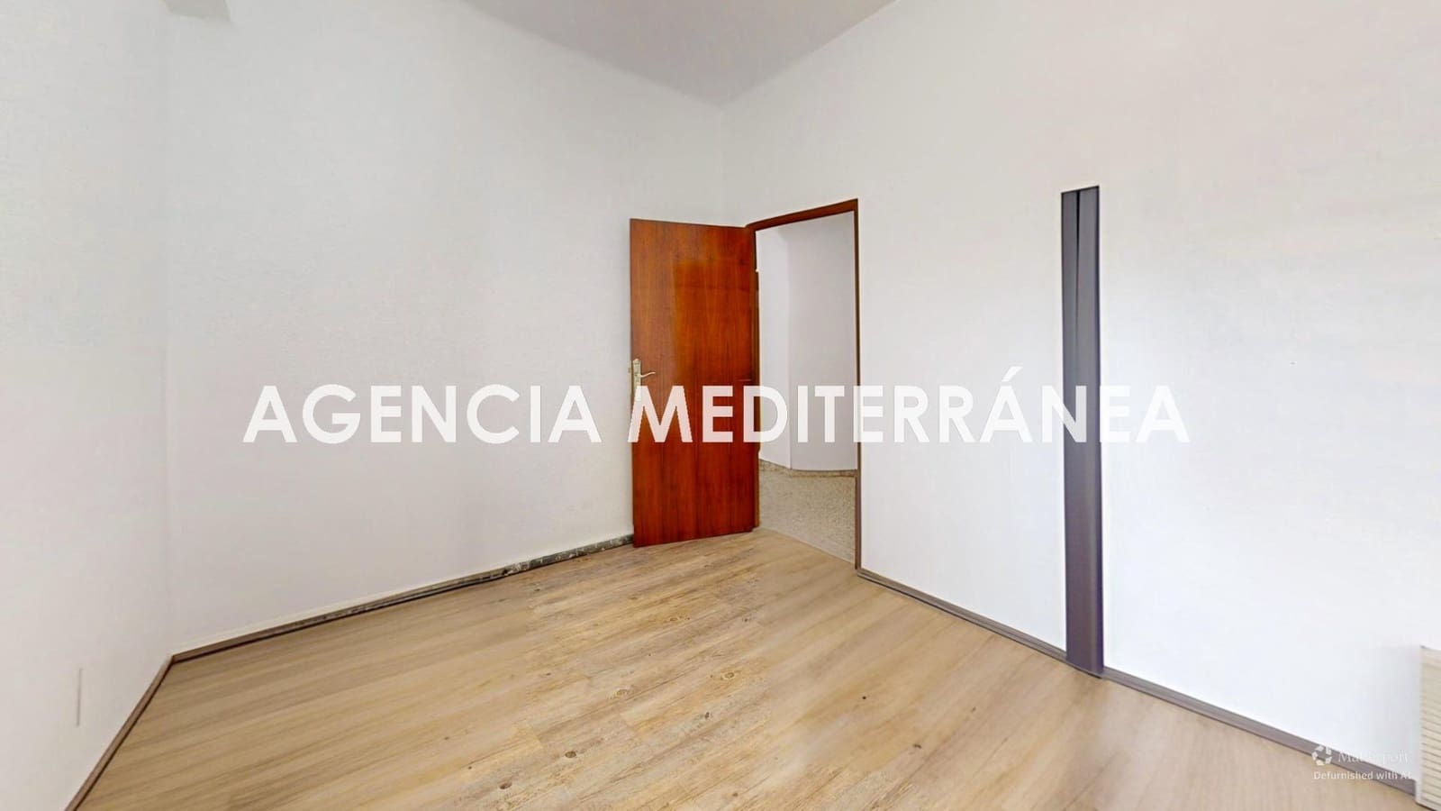 4 bedroom Flat for sale in Valencia city - € 405,000 (Ref: 10044919)