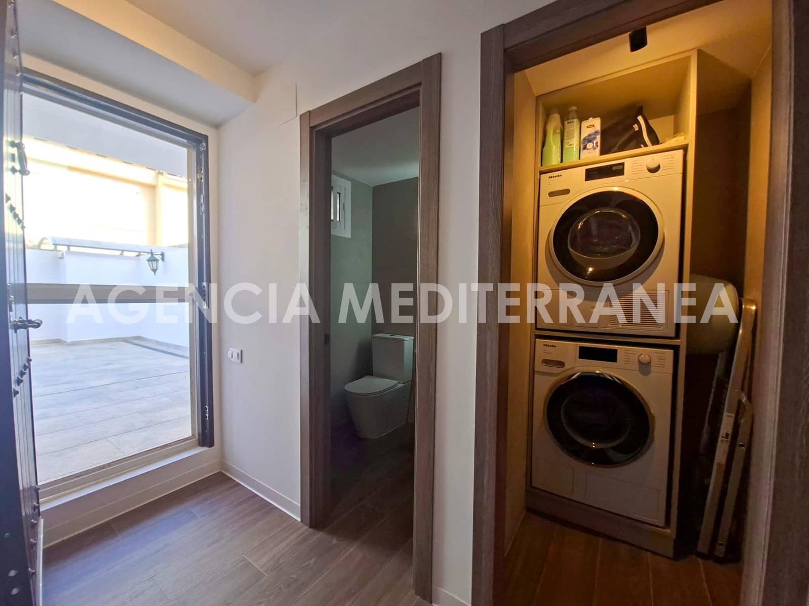 5 quarto Moradia em Banda para venda em Paiporta com garagem - 530 000 € (Ref: 10047442)