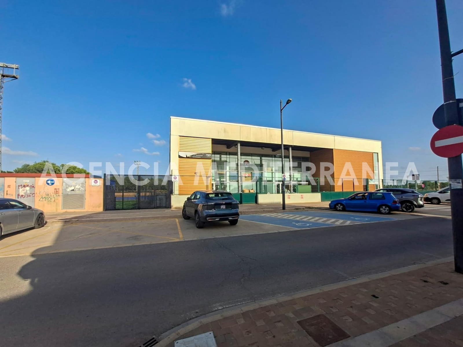 5 quarto Moradia em Banda para venda em Paiporta com garagem - 530 000 € (Ref: 10047442)