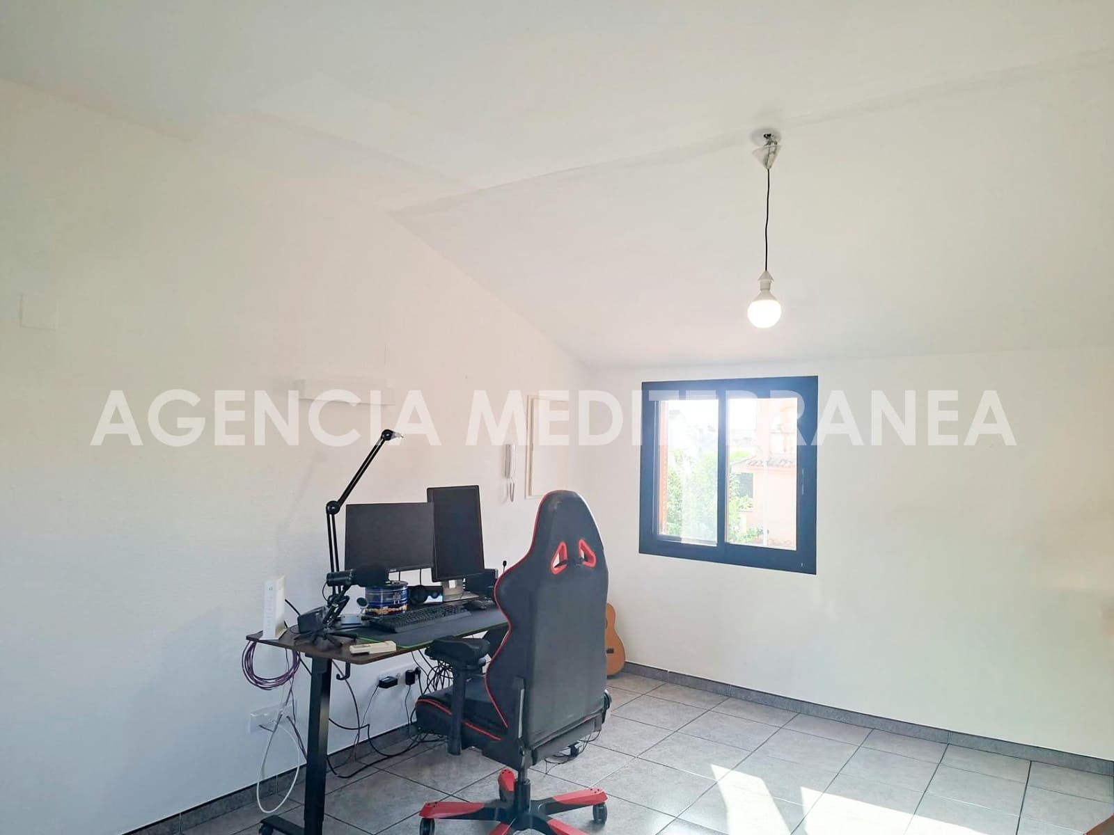 5 quarto Moradia em Banda para venda em Paiporta com garagem - 530 000 € (Ref: 10047442)