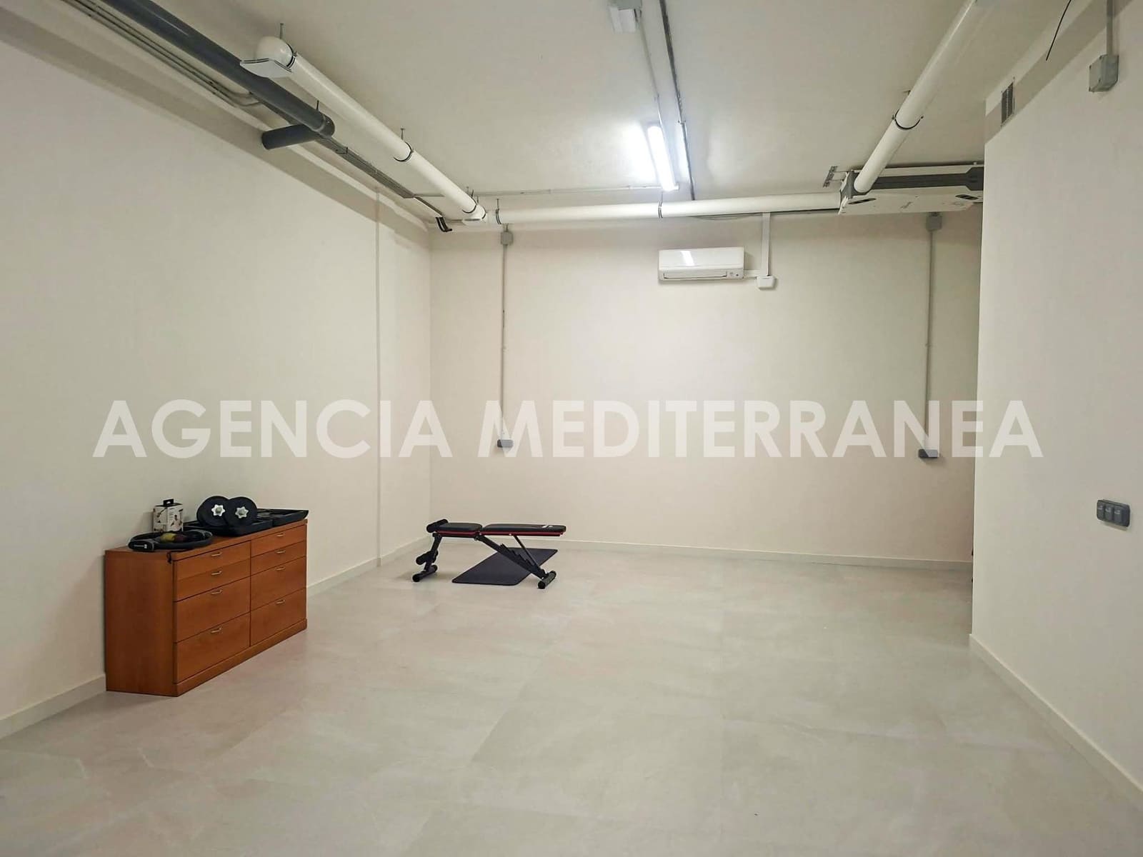 5 quarto Moradia em Banda para venda em Paiporta com garagem - 530 000 € (Ref: 10047442)