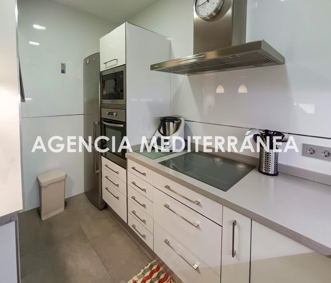 2 bedroom Penthouse for sale in Valencia city - € 495,000 (Ref: 10055426)