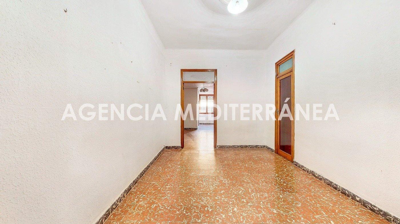 5 bedroom Townhouse for sale in Alcasser - € 230,000 (Ref: 10062104)