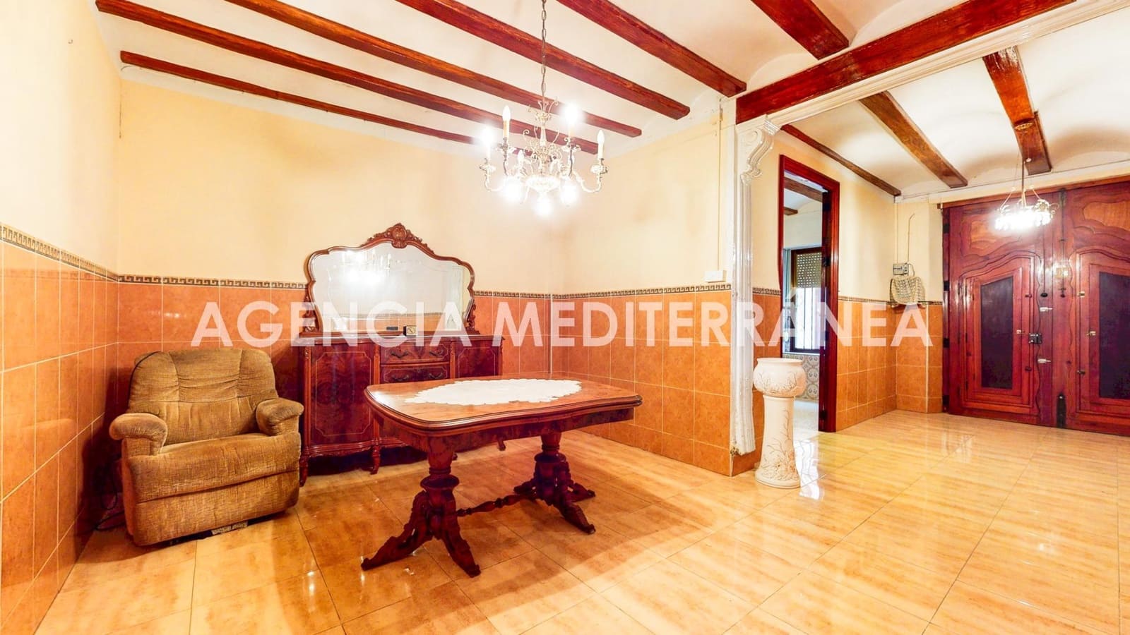 5 bedroom Townhouse for sale in Alcasser - € 230,000 (Ref: 10062104)