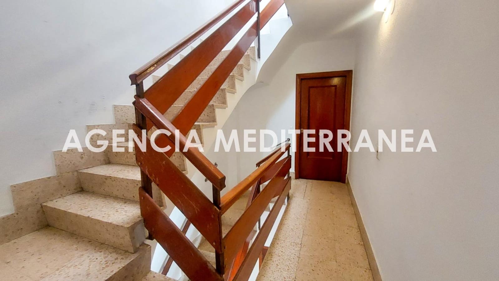 3 bedroom Flat for sale in Vilamarxant / Villamarchante - € 130,000 (Ref: 10068034)