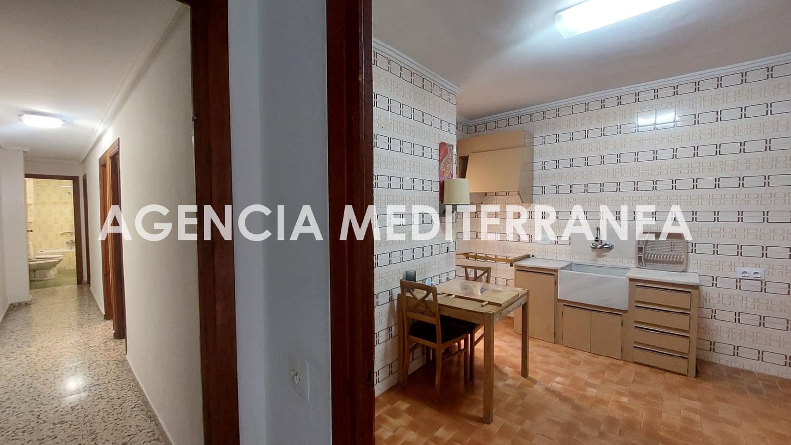 3 bedroom Flat for sale in Vilamarxant / Villamarchante - € 130,000 (Ref: 10068034)