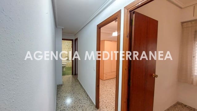 3 bedroom Flat for sale in Vilamarxant / Villamarchante - € 130,000 (Ref: 10068034)