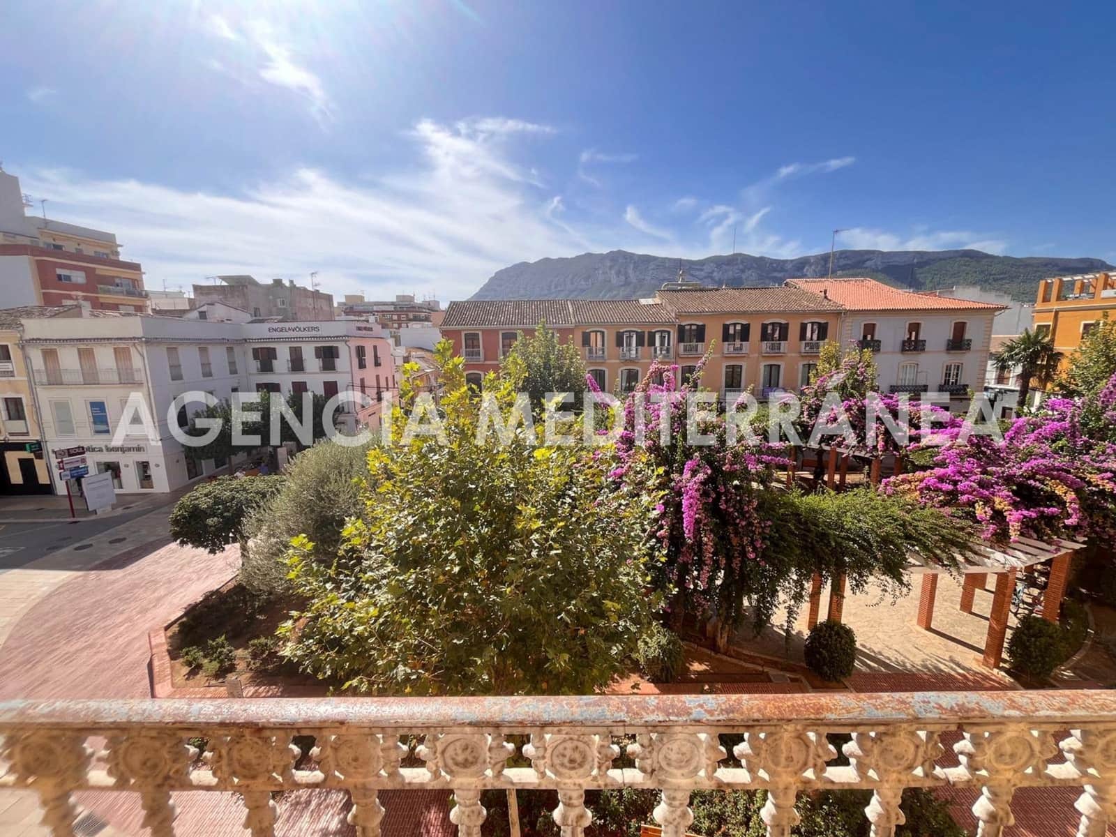 2 soveværelse Lejlighed til salg i Denia - € 228.000 (Ref: 10078478)