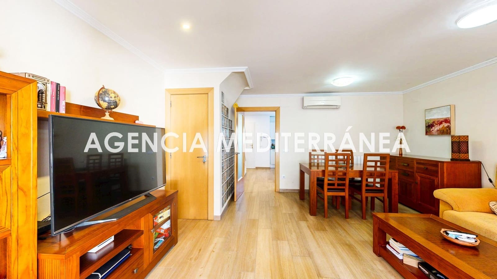 Adosado de 3 habitaciones en San Antonio de Benagéber en venta con piscina - 425.000 € (Ref: 10081366)