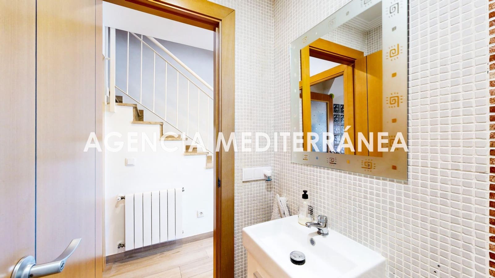 Adosado de 3 habitaciones en San Antonio de Benagéber en venta con piscina - 425.000 € (Ref: 10081366)