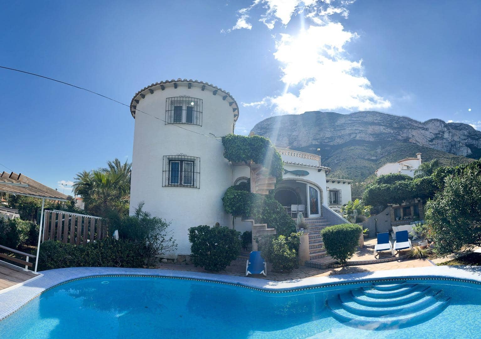 4 slaapkamer Villa te koop in Denia - € 726.000 (Ref: 10081367)