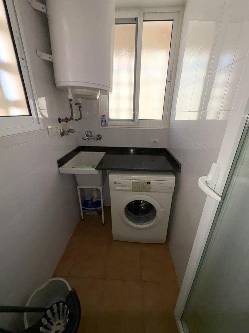 2 sovrum Lägenhet till salu i Denia med pool - 325 000 € (Ref: 10081368)