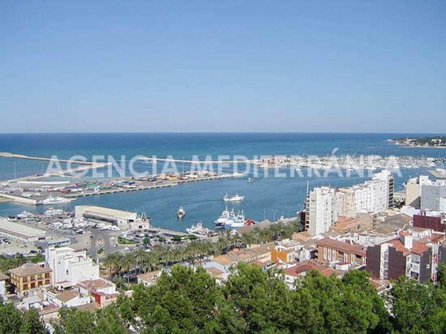 4 bedroom Terraced Villa for sale in Denia with garage - € 448,000 (Ref: 10081369)