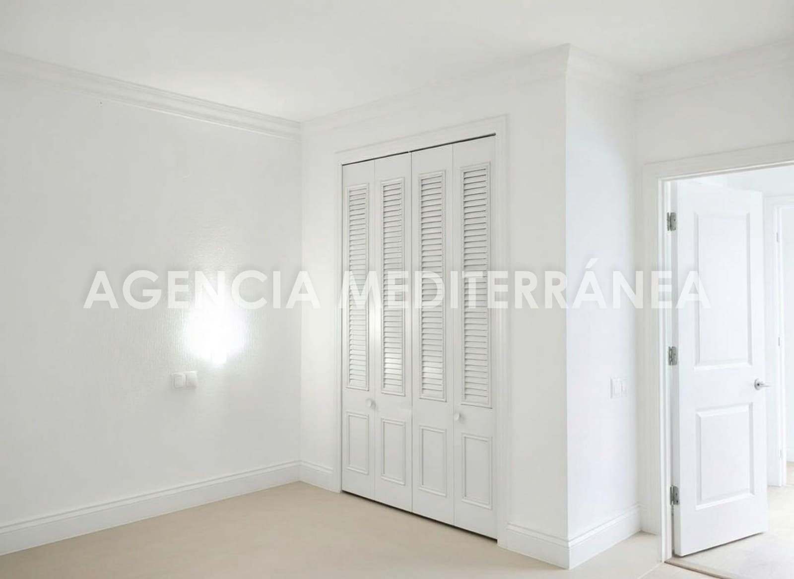 3 Zimmer Reihenhaus zu verkaufen in Denia mit Garage - 350.000 € (Ref: 10089811)