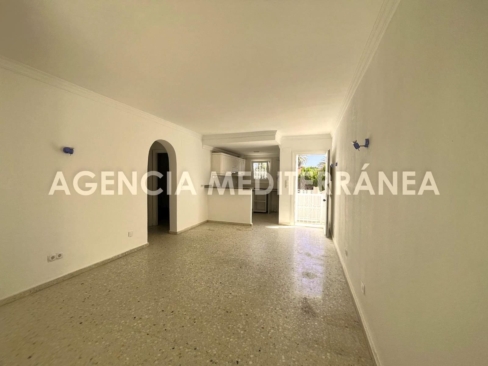 3 Zimmer Reihenhaus zu verkaufen in Denia mit Garage - 350.000 € (Ref: 10089811)