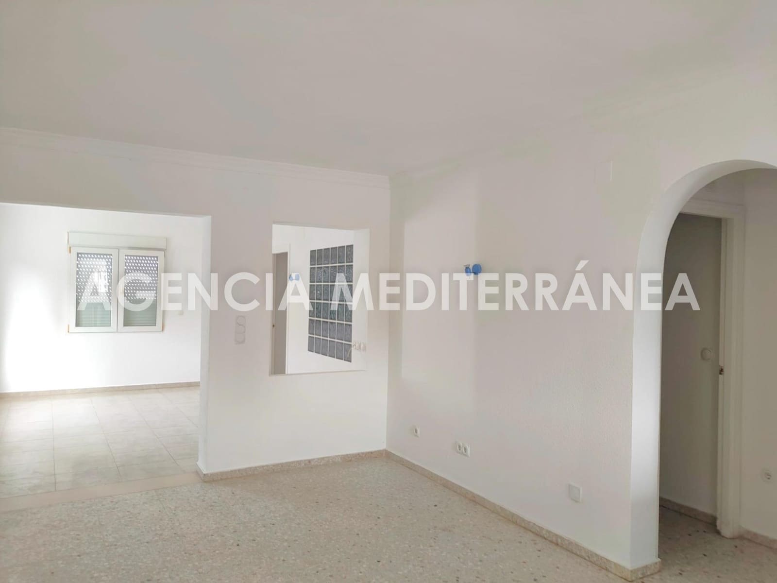 3 Zimmer Reihenhaus zu verkaufen in Denia mit Garage - 350.000 € (Ref: 10089811)