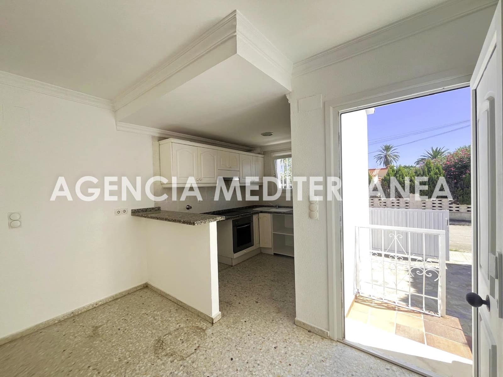 3 Zimmer Reihenhaus zu verkaufen in Denia mit Garage - 350.000 € (Ref: 10089811)