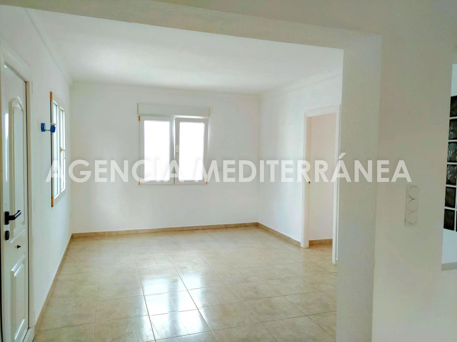 3 Zimmer Reihenhaus zu verkaufen in Denia mit Garage - 350.000 € (Ref: 10089811)