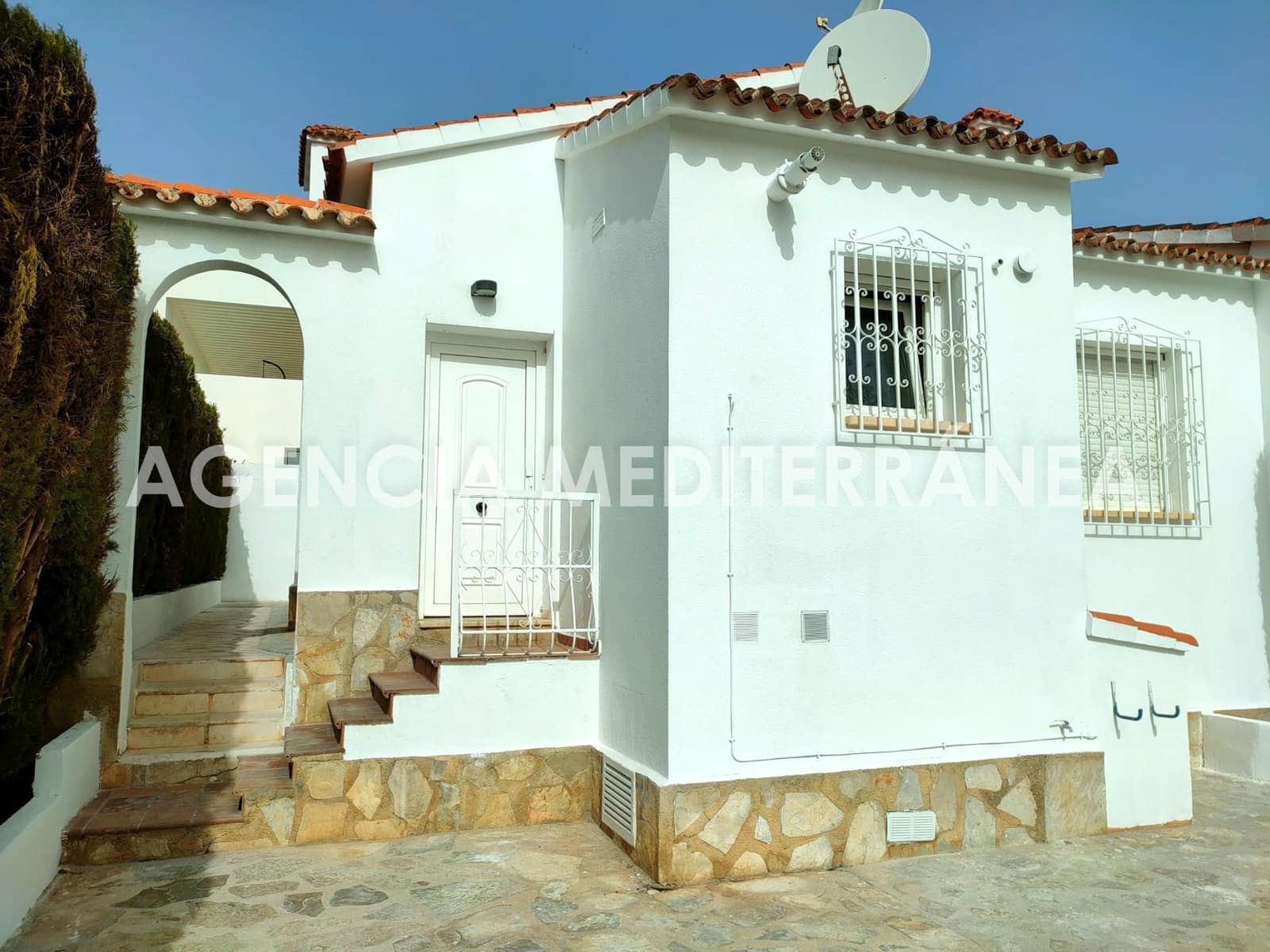 3 Zimmer Reihenhaus zu verkaufen in Denia mit Garage - 350.000 € (Ref: 10089811)