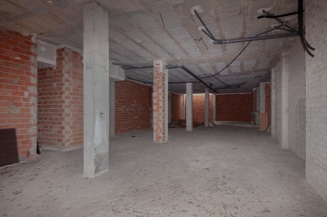Komercyjne na sprzedaż w Gandia - 123 000 € (Ref: 10094809)