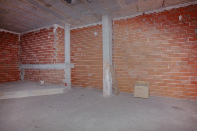 Komercyjne na sprzedaż w Gandia - 123 000 € (Ref: 10094809)