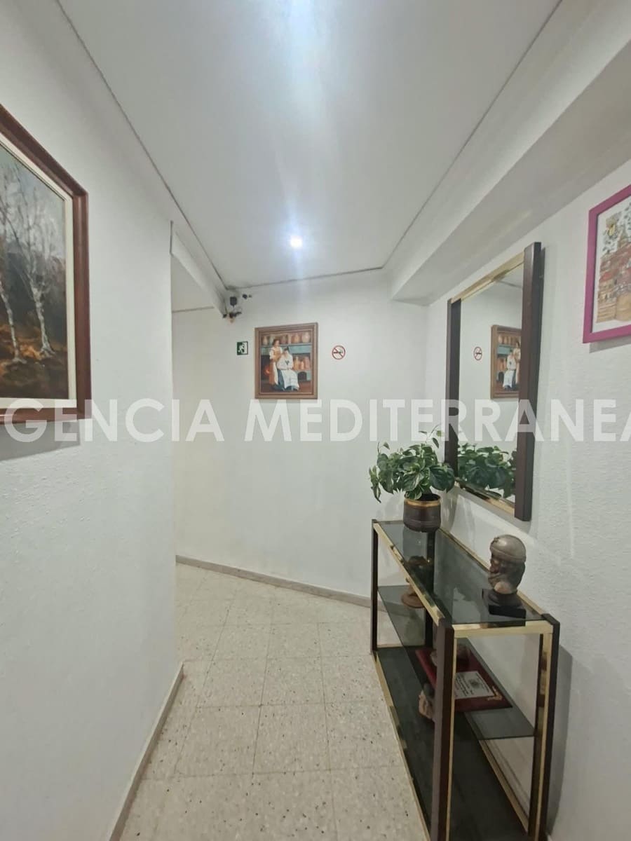 4 bedroom Flat for sale in Valencia city - € 348,000 (Ref: 10094810)