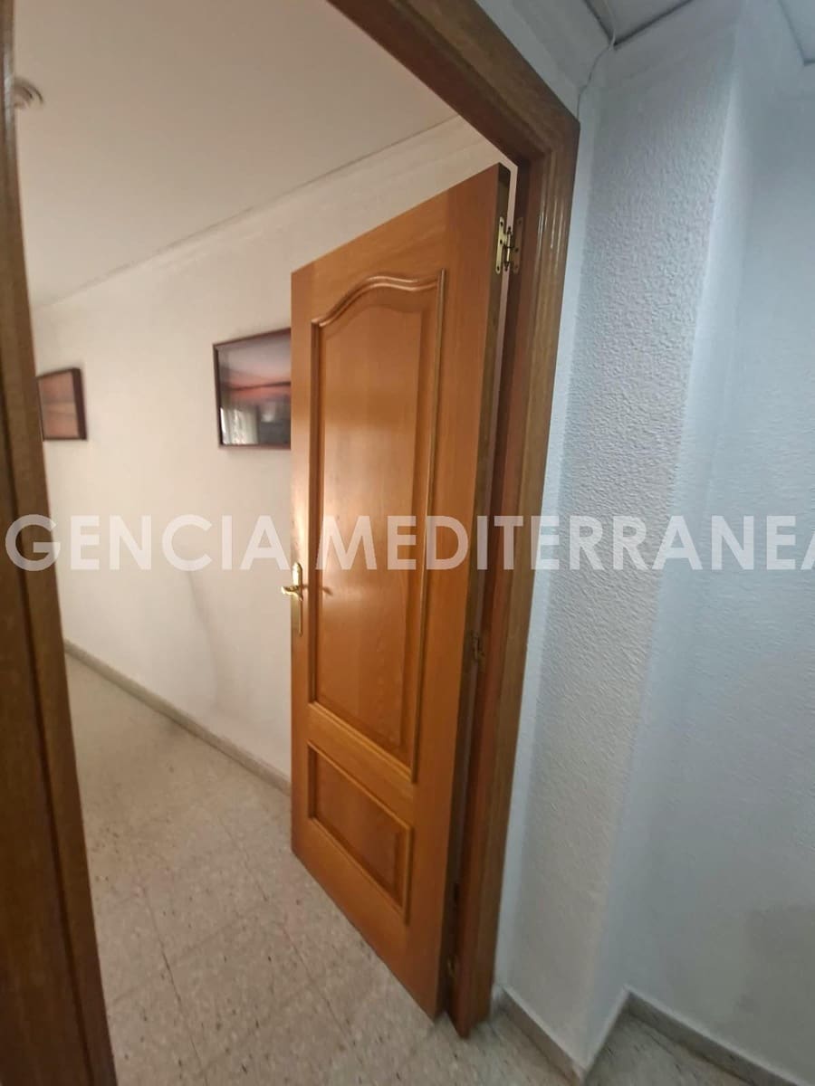 4 bedroom Flat for sale in Valencia city - € 348,000 (Ref: 10094810)