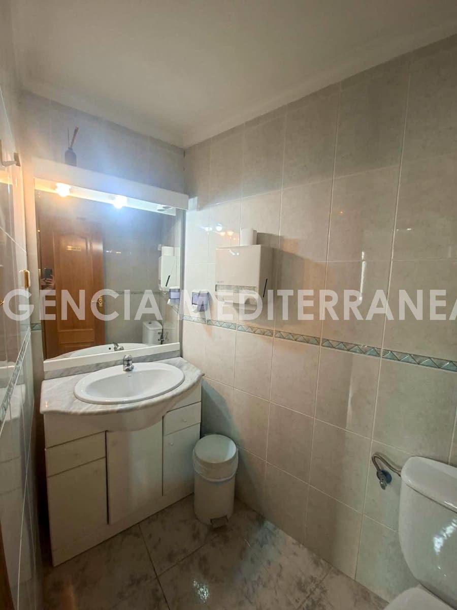 4 bedroom Flat for sale in Valencia city - € 348,000 (Ref: 10094810)