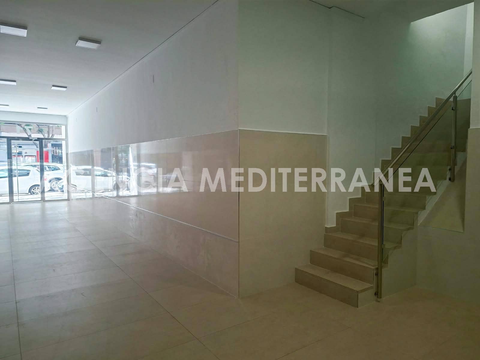 4 bedroom Flat for sale in Valencia city - € 348,000 (Ref: 10094810)