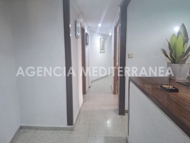 4 bedroom Flat for sale in Trinitat, Valencia city - € 348,000 (Ref: 10094810)