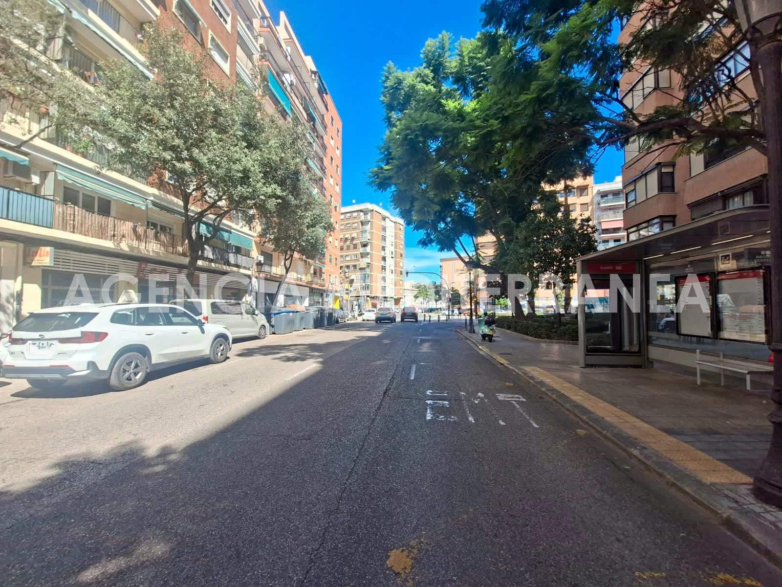 4 bedroom Flat for sale in Valencia city - € 348,000 (Ref: 10094810)
