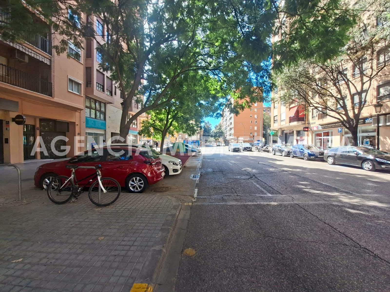 4 bedroom Flat for sale in Valencia city - € 348,000 (Ref: 10094810)