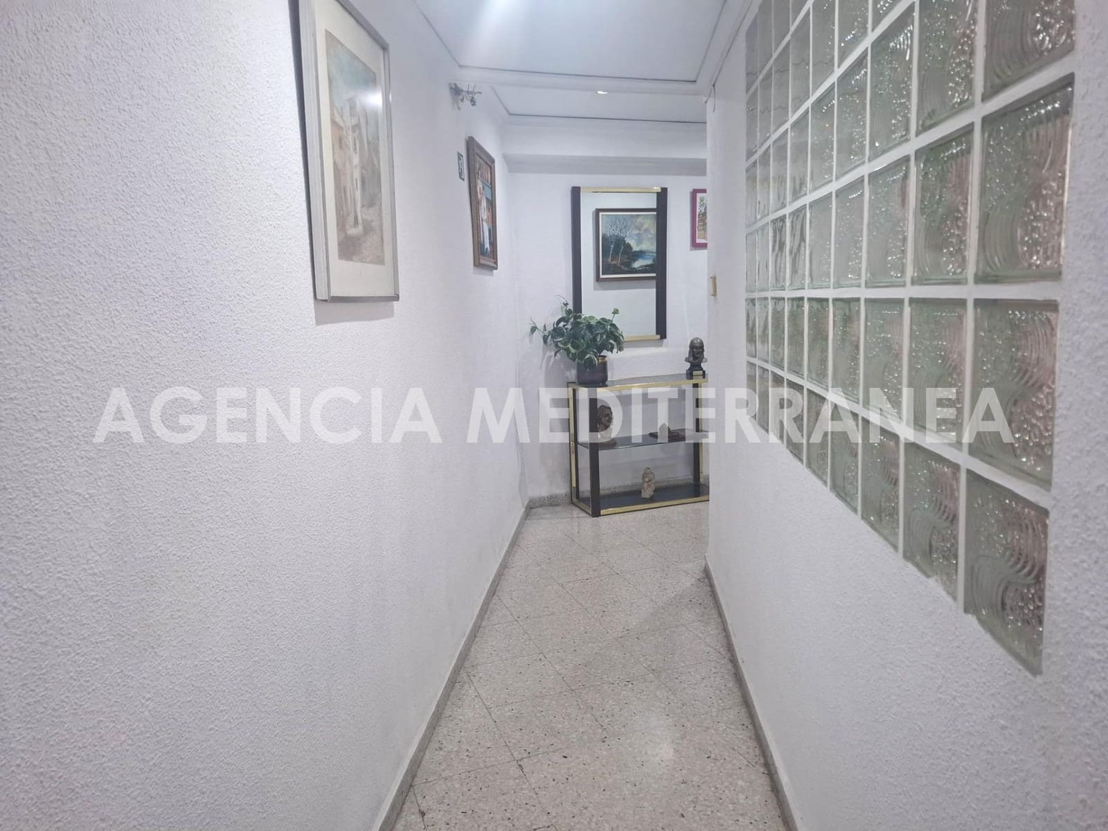 4 bedroom Flat for sale in Valencia city - € 348,000 (Ref: 10094810)