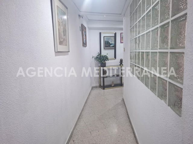4 bedroom Flat for sale in Trinitat, Valencia city - € 348,000 (Ref: 10094810)