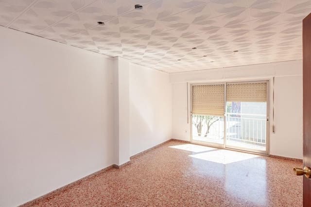 4 slaapkamer Flat te koop in Gandia - € 170.000 (Ref: 10094811)