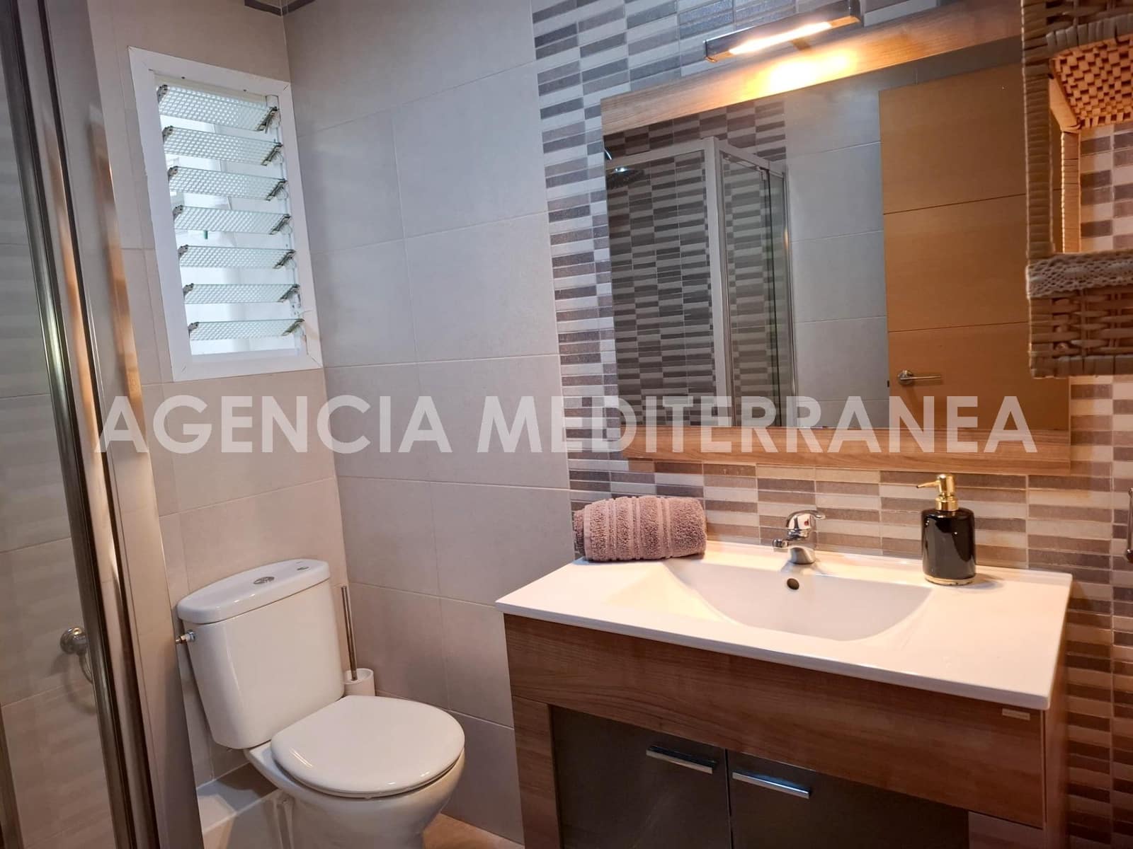 4 sovrum Lägenhet till salu i Mislata - 259 000 € (Ref: 10100283)