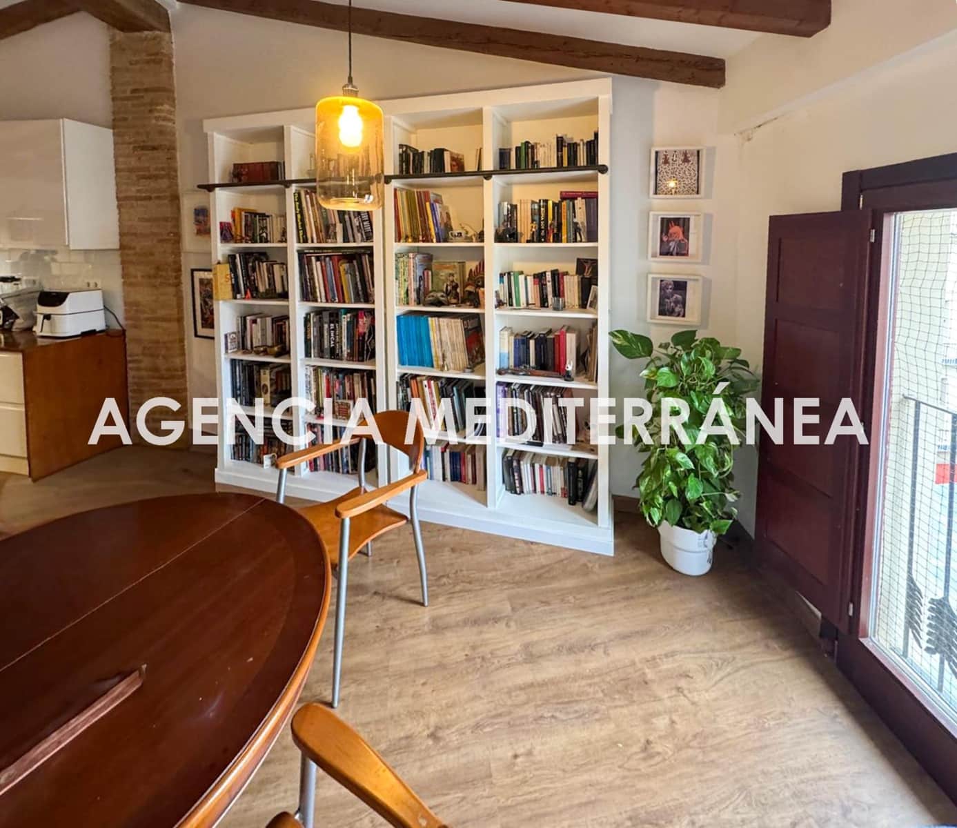 Piso de 1 habitación en València ciudad en venta - 390.000 € (Ref: 10100285)