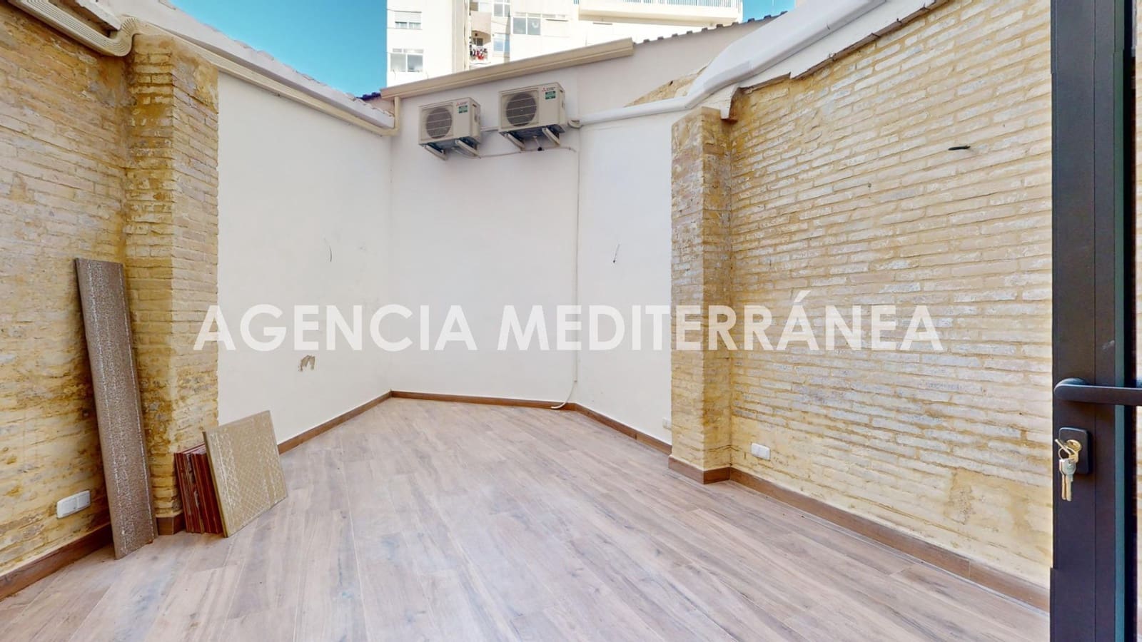 1 slaapkamer Flat te koop in Valencia stad - € 340.000 (Ref: 10100286)