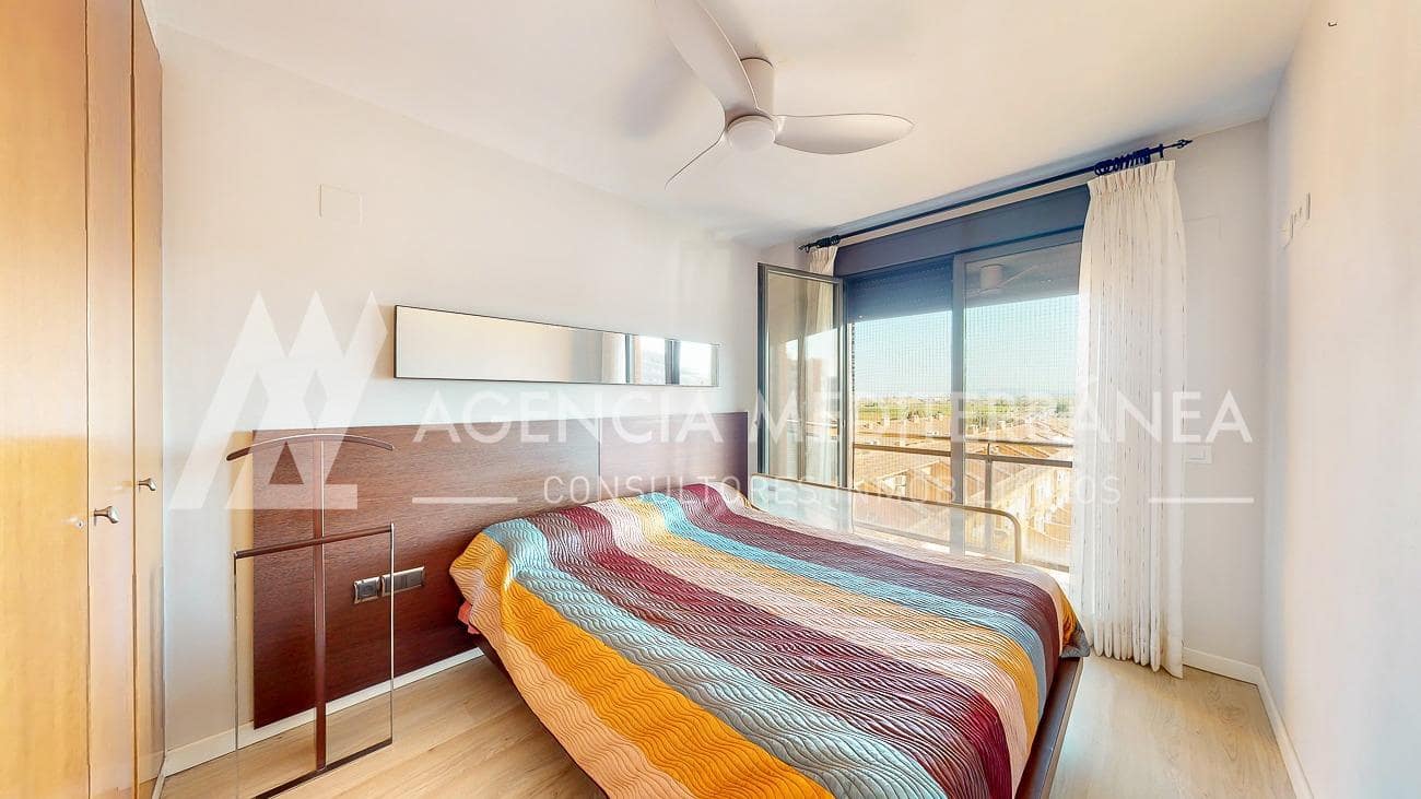 3 soveværelse Penthouse til leje i Alcasser - € 1.000 (Ref: 10115754)