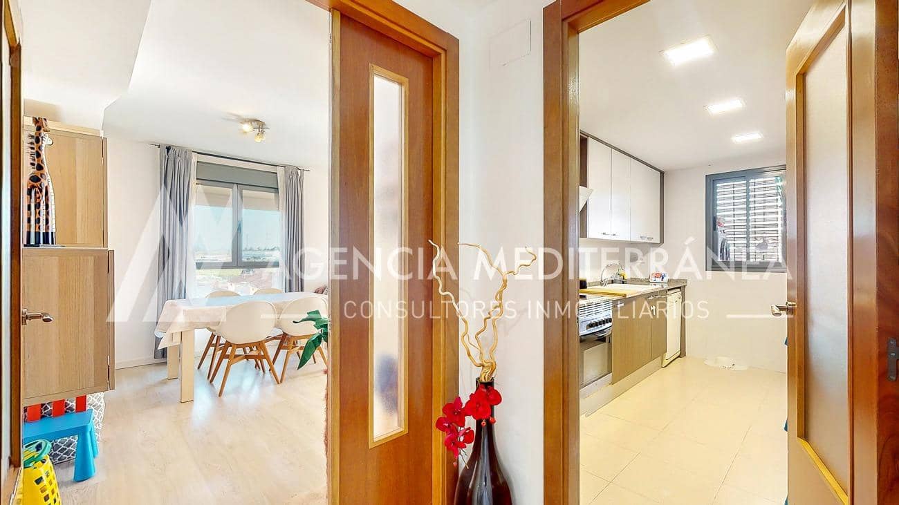 3 soveværelse Penthouse til leje i Alcasser - € 1.000 (Ref: 10115754)