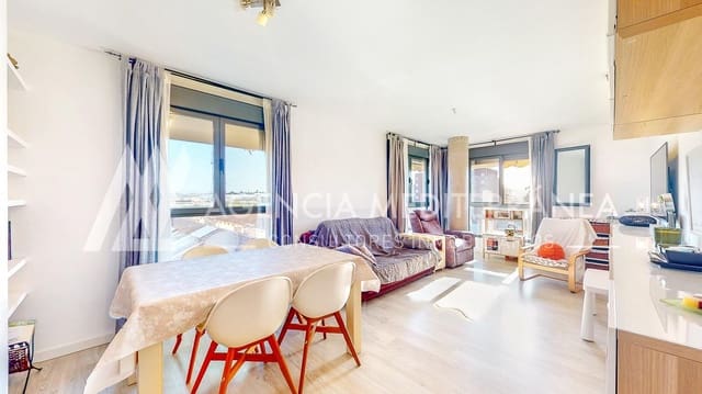 Penthouse de 3 chambres à louer à Alcàsser - 1 000 € (Ref: 10115754)